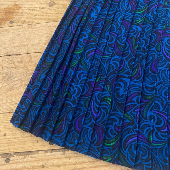 Vintage 1980s Pleated Midi Skirt - Picture 5 of 8